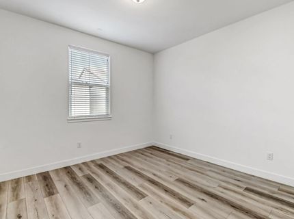 2352 Bronze Star Way, Sacramento, CA 95818 Photo