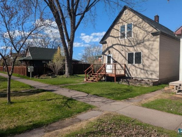 3713 3rd St, Superior, WI 54880