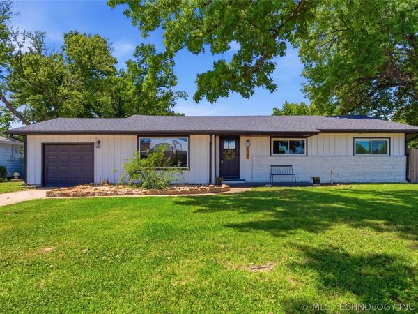1341 N Dorothy Avenue , Claremore, OK 74017