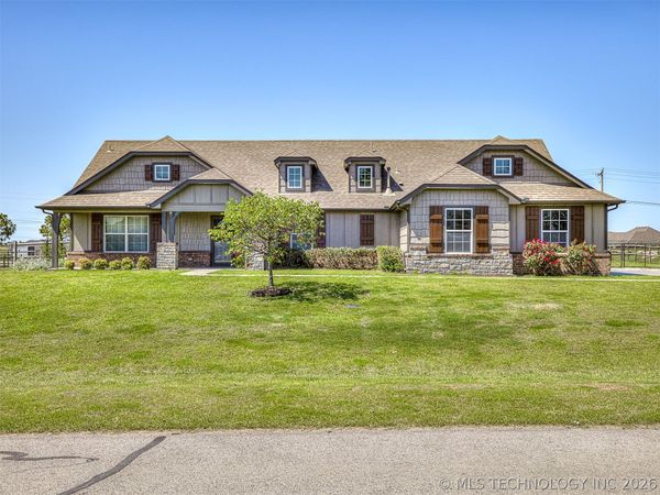 5821 E 135th Place North , Collinsville, OK 74021