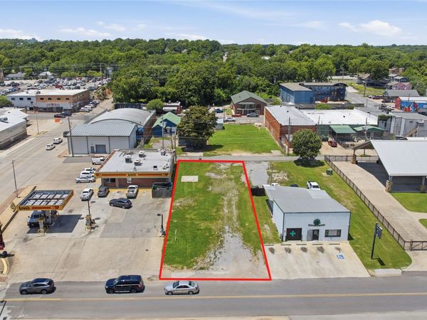 0000 N Water Avenue , Tahlequah, OK 74464