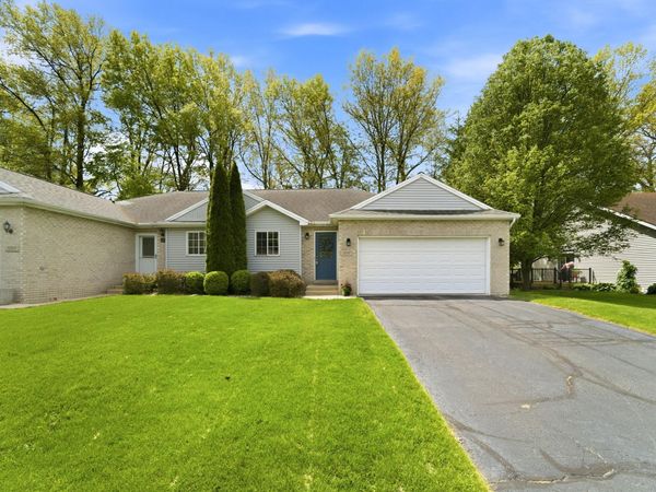 2037 Texas Street , Chesterton, IN 46304