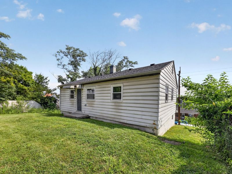 1611 Monroe Street, Covington, KY 41014 Photo 3