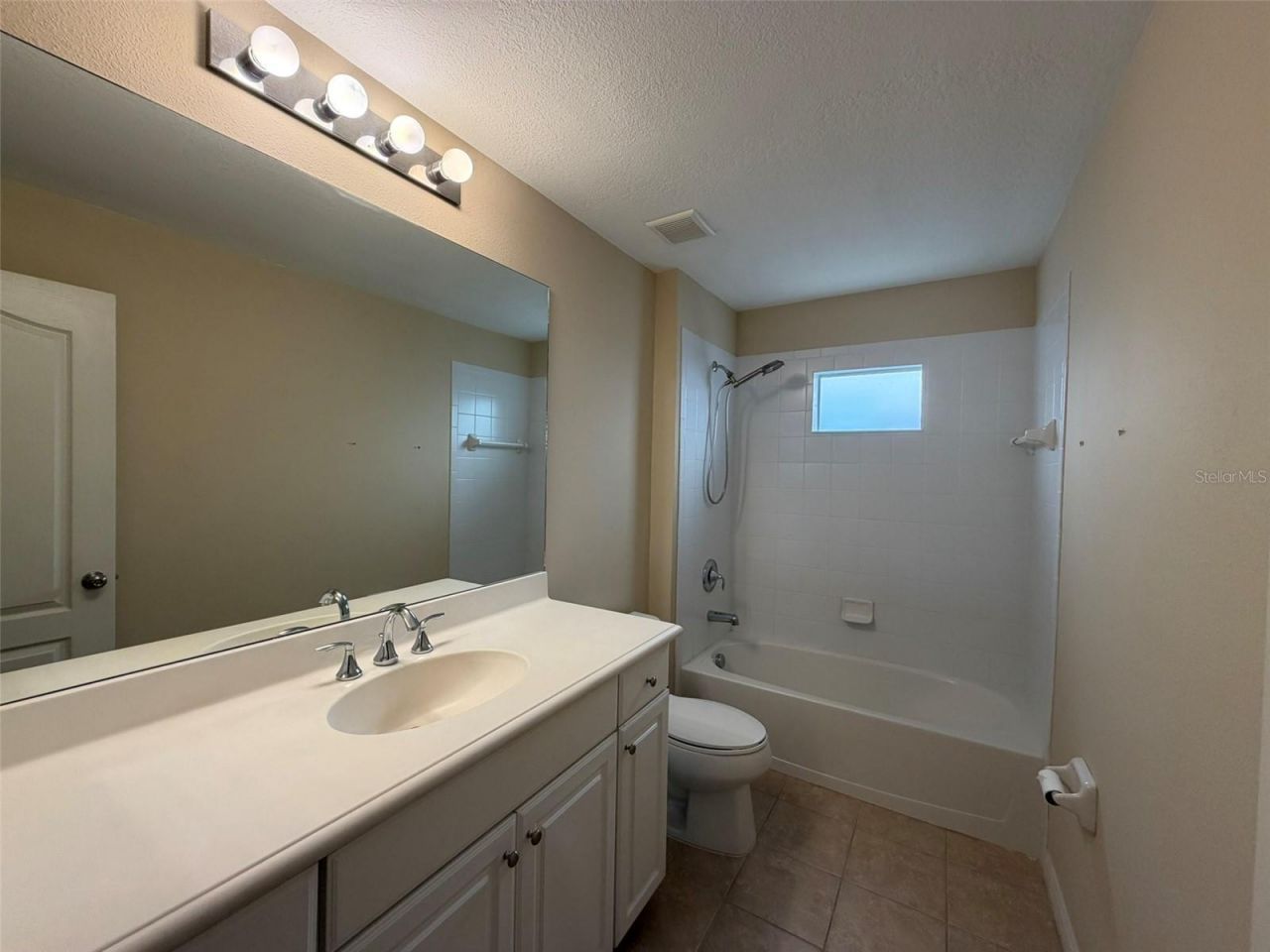 4735 Woodbrook Dr, Sarasota, FL 34243 Photo