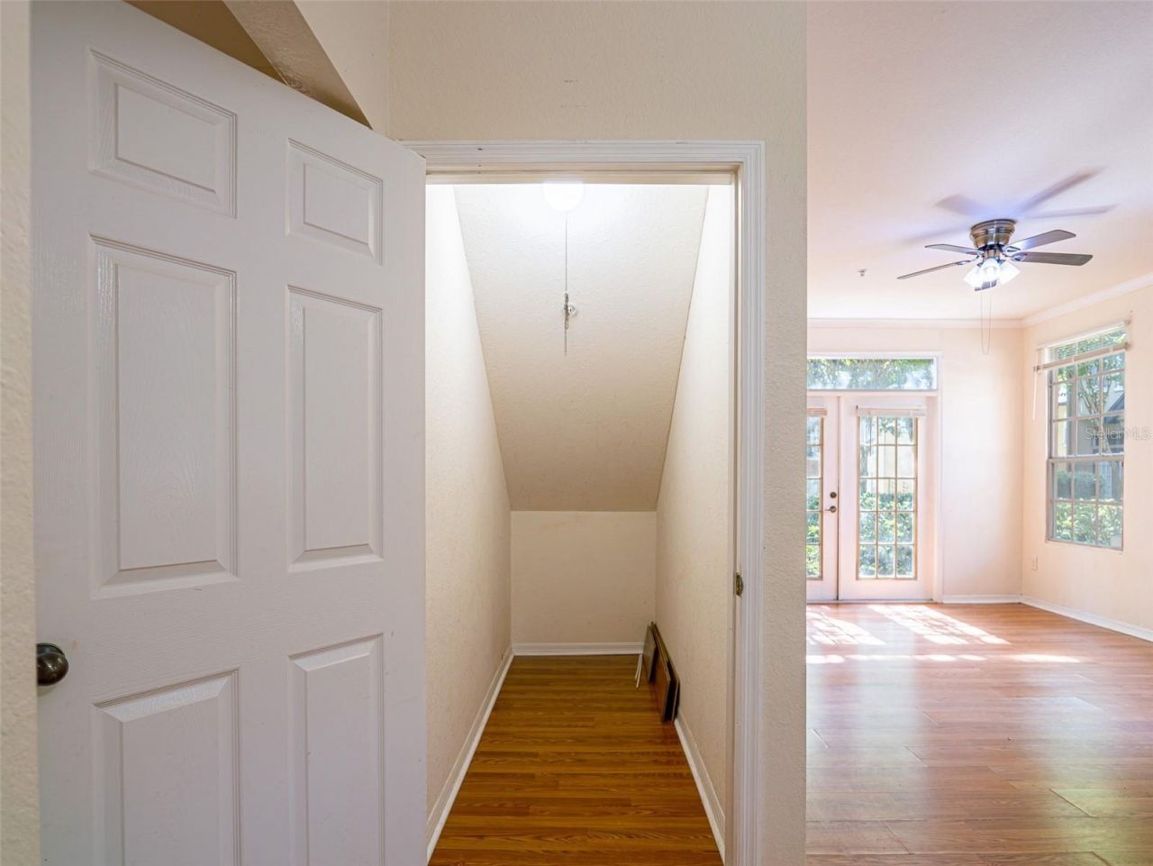 6320 Raleigh Street , Unit 604, Orlando, FL 32835 Photo