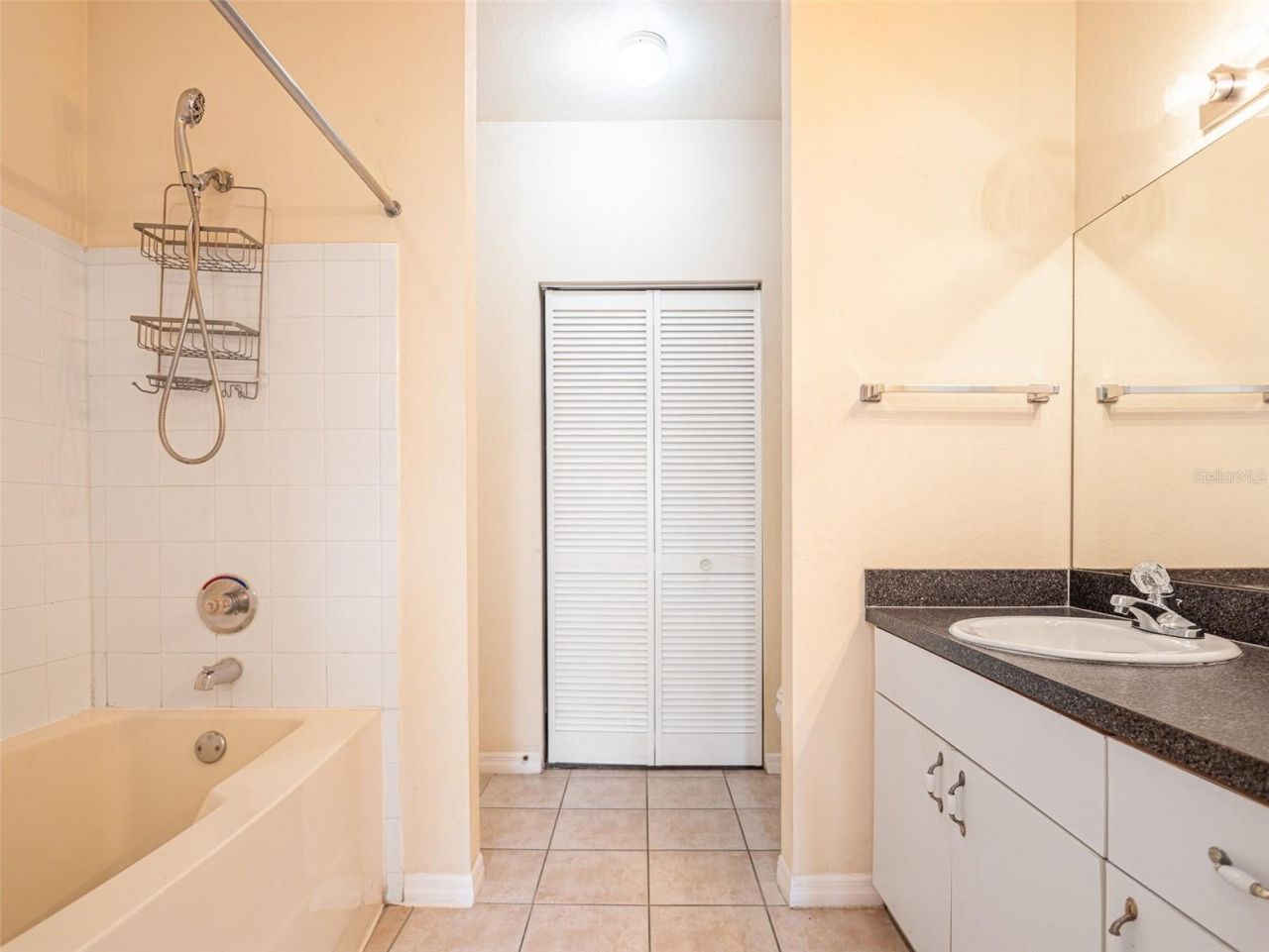 6320 Raleigh Street , Unit 604, Orlando, FL 32835 Photo