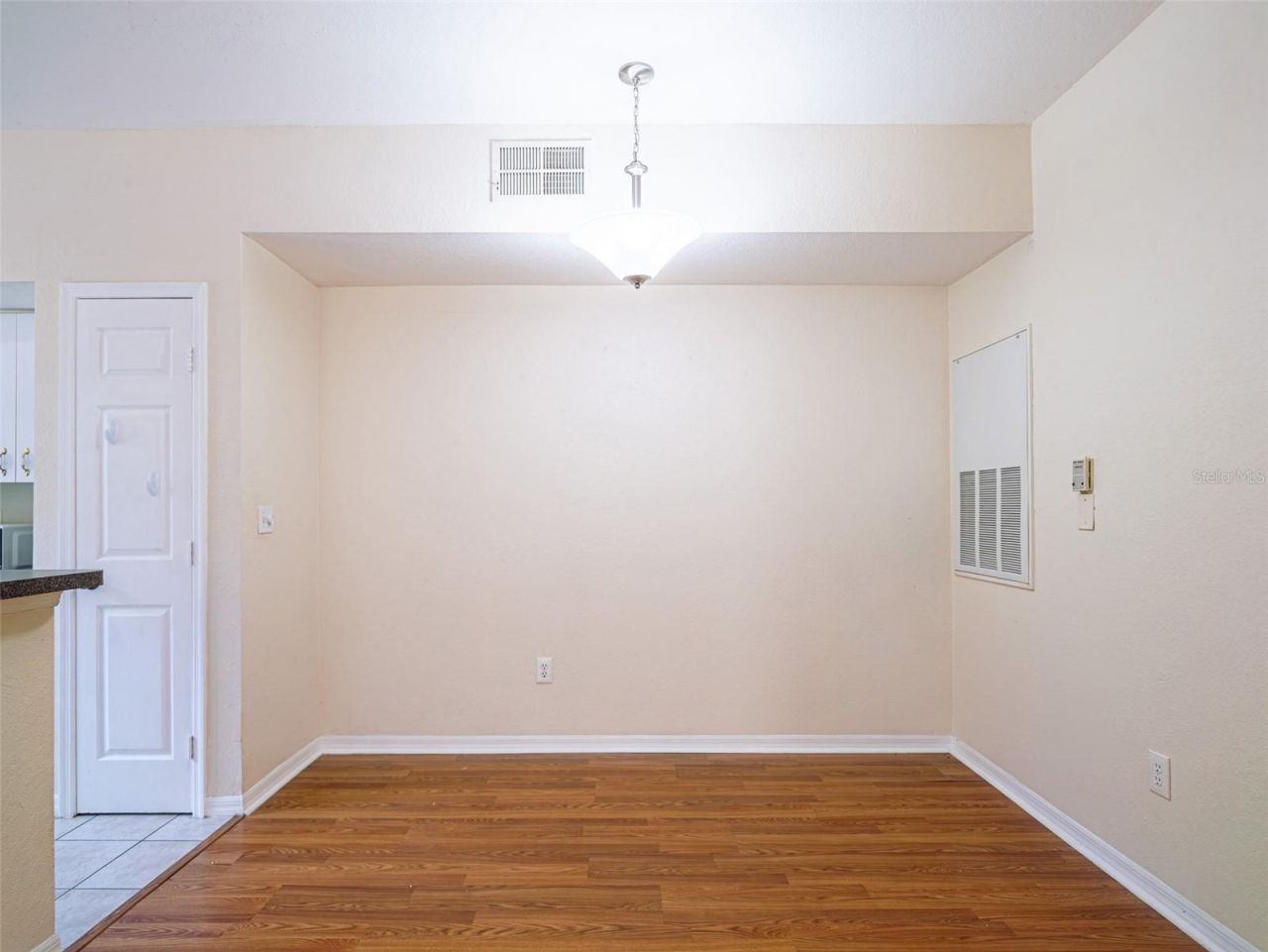 6320 Raleigh Street , Unit 604, Orlando, FL 32835 Photo