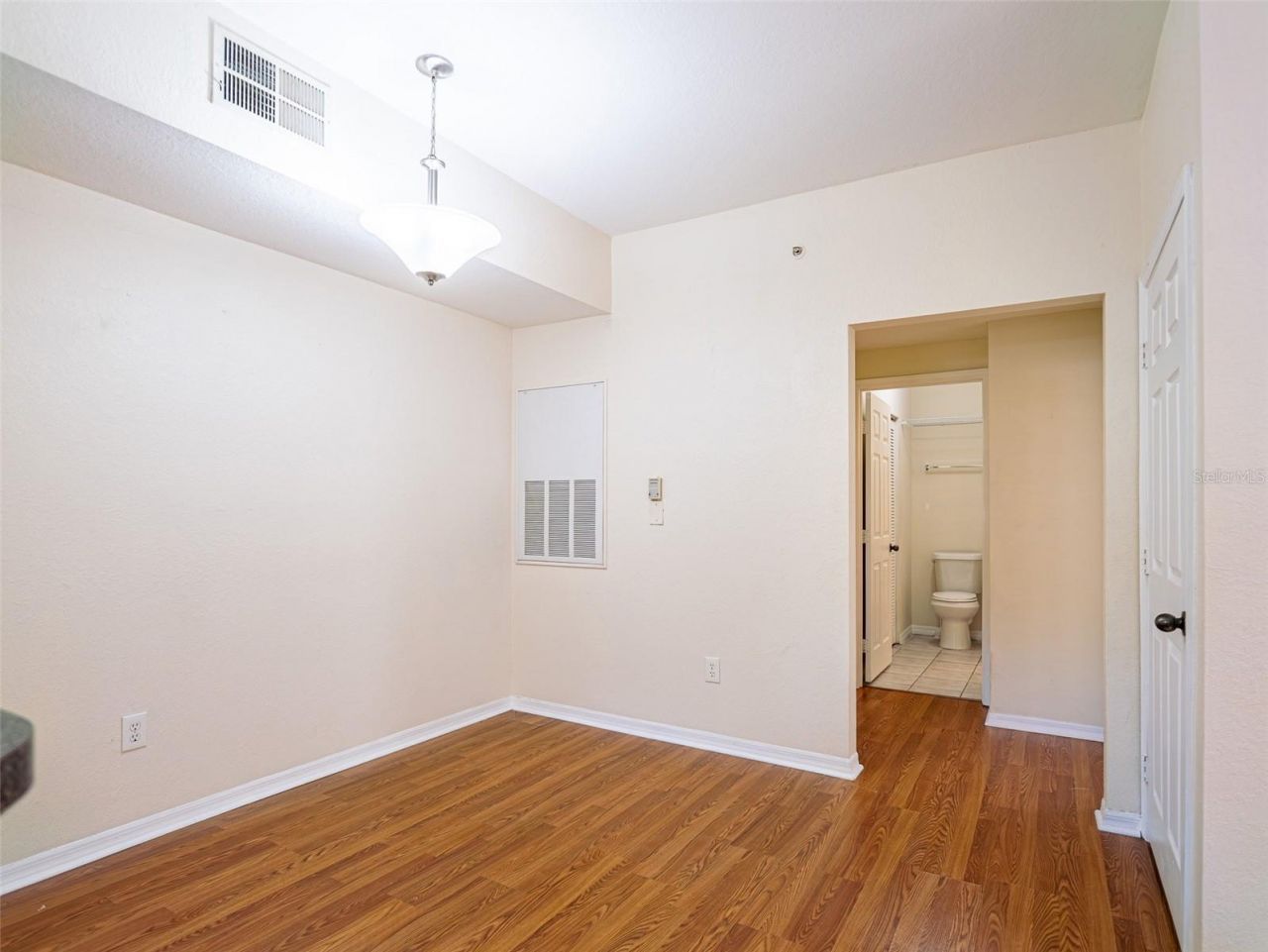 6320 Raleigh Street , Unit 604, Orlando, FL 32835 Photo