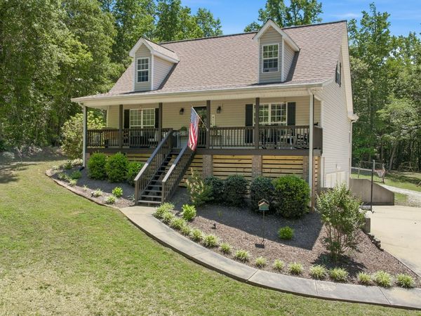 1600 Old Athens Hw, Cornelia, GA 30531