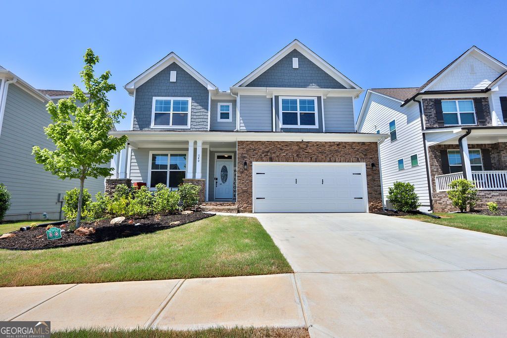 540 Redfish Way, Hoschton, GA 30548 Main Photo