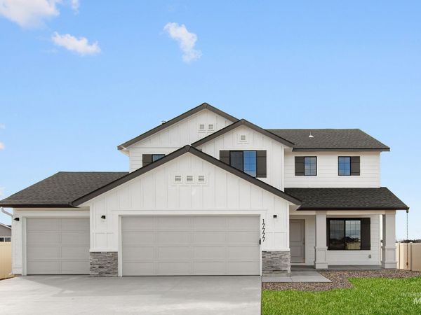 6516 W Plateau Creek Dr, Meridian, ID 83646