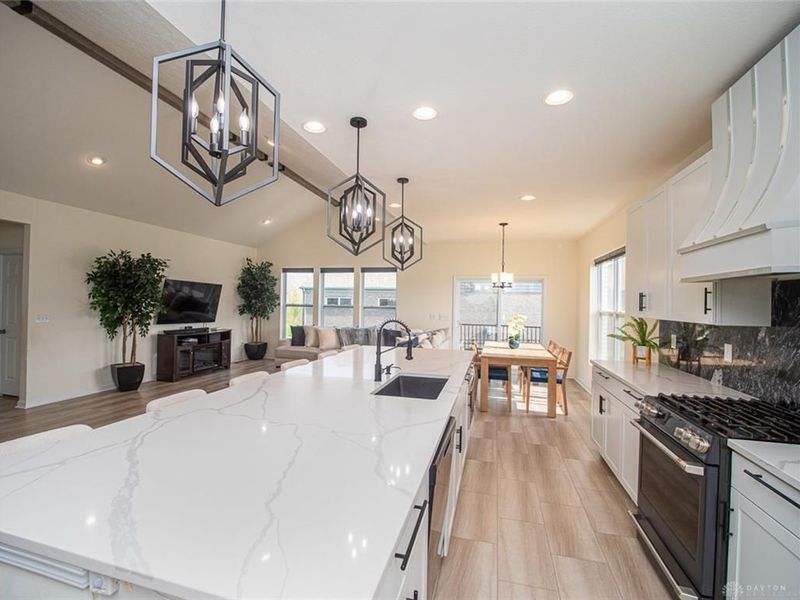 10015 Washington Glen Drive, Dayton, OH 45458 Photo 8