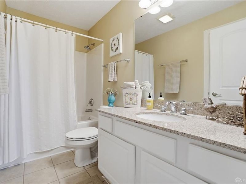 982 Brookmere Avenue, Tipp City, OH 45371 Photo 16