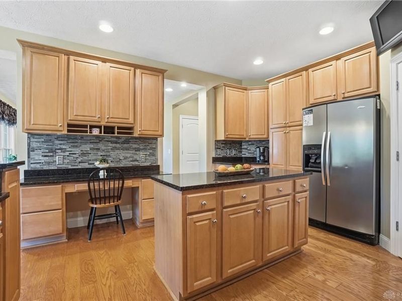 982 Brookmere Avenue, Tipp City, OH 45371 Photo 37