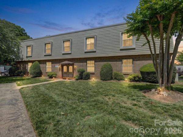 2628 Park Road, Unit D, Charlotte, NC 28209