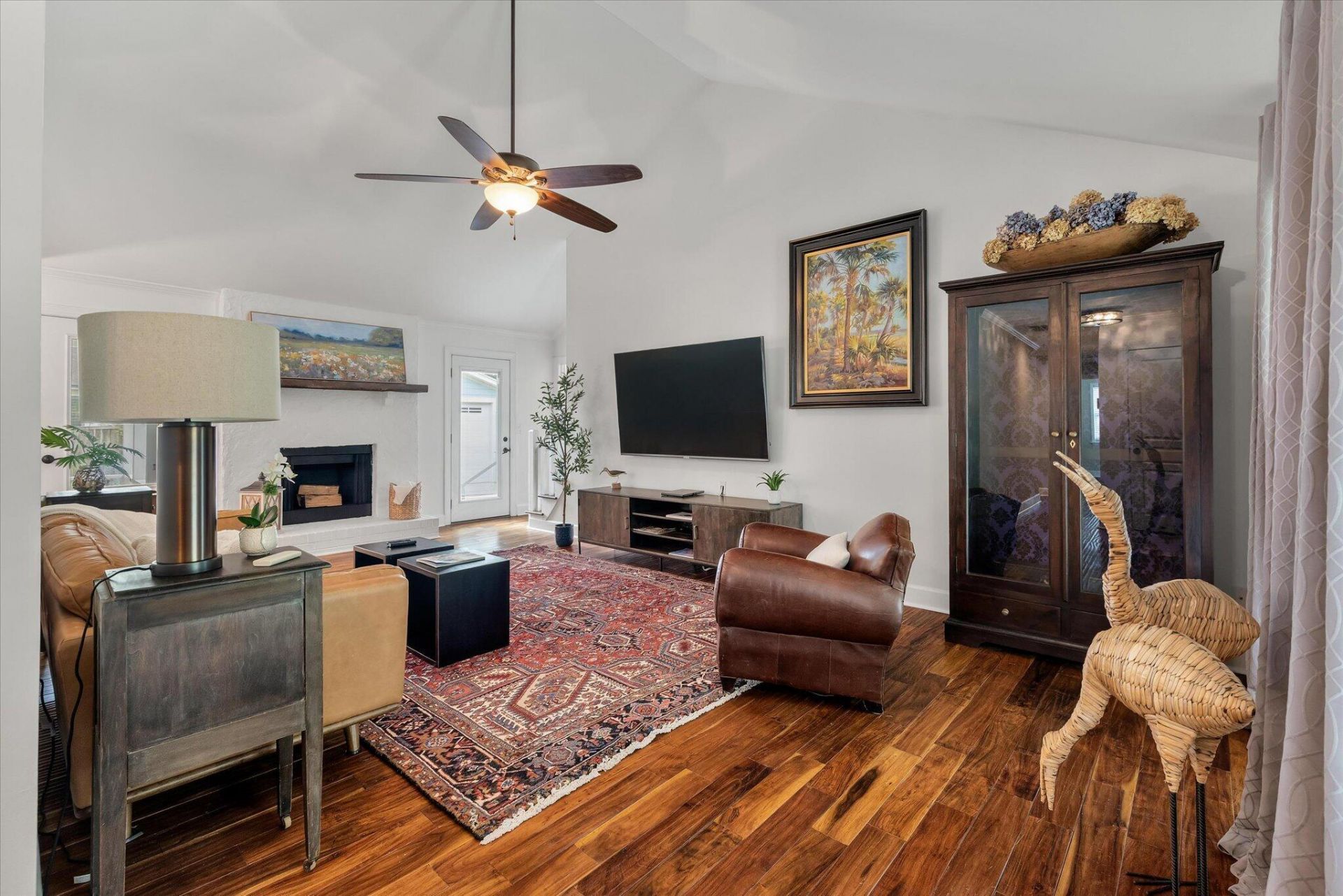 1511 Wakendaw Road Photo 3