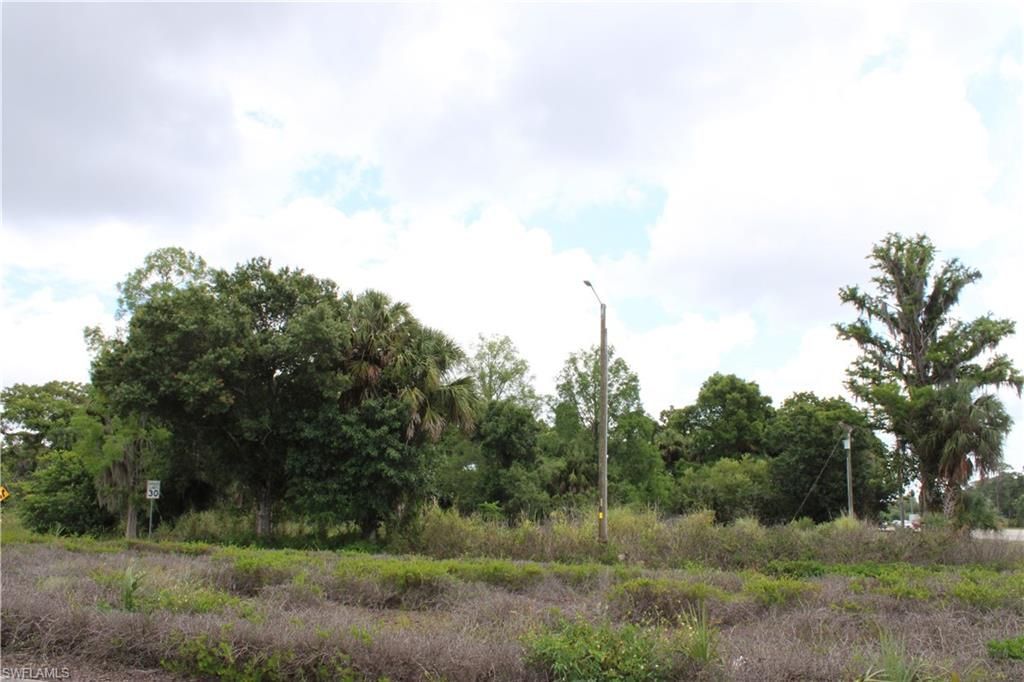 2643 Pine Island Rd Ne, Cape Coral, FL 33909 Photo