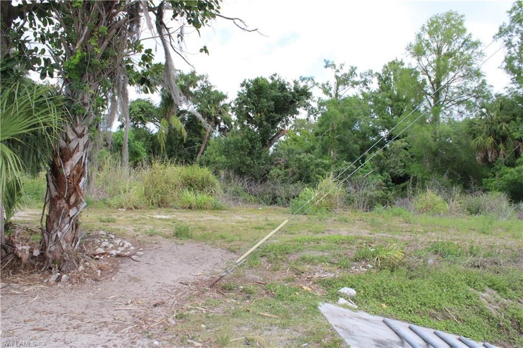 2643 Pine Island Rd Ne, Cape Coral, FL 33909 Photo