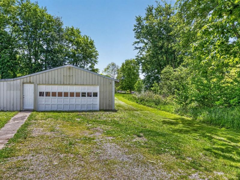 4021 Barrick Low Lane, Williamsburg Twp, OH 45103 Photo 12