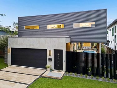4347 Bonham Street, Dallas, TX 75229