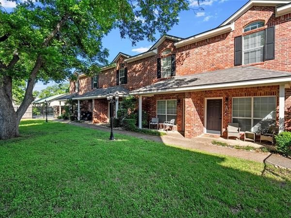 1809 S 11th Street , Unit D, Waco, TX 76706