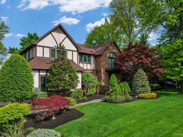11 Bartlett Road , Monsey, NY 10952