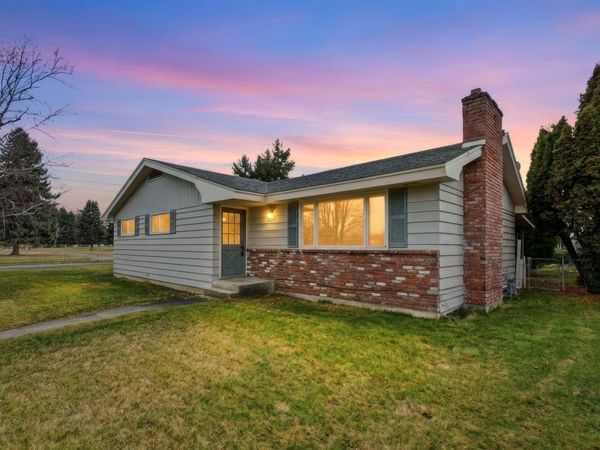 11822 E 15th Ave, Spokane Valley, WA 99206