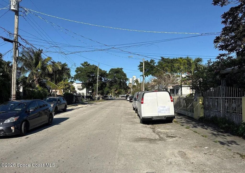 1772 NW 19th Street , Miami, FL 33125 Photo