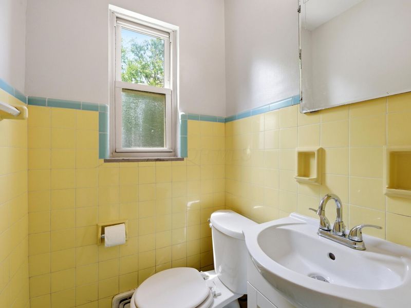 3123 Broadmoor Avenue, Columbus, OH 43209 Photo 13