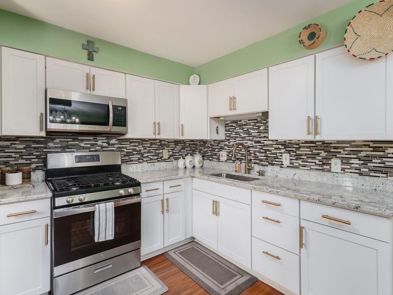2472 Hardesty Drive S, Unit U10, Columbus, OH 43204 Photo 14