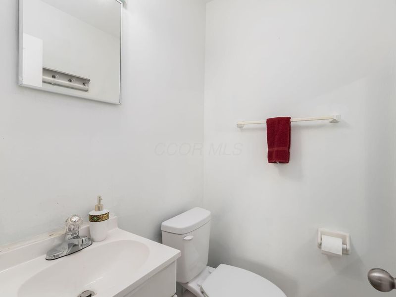 2472 Hardesty Drive S, Unit U10, Columbus, OH 43204 Photo 25