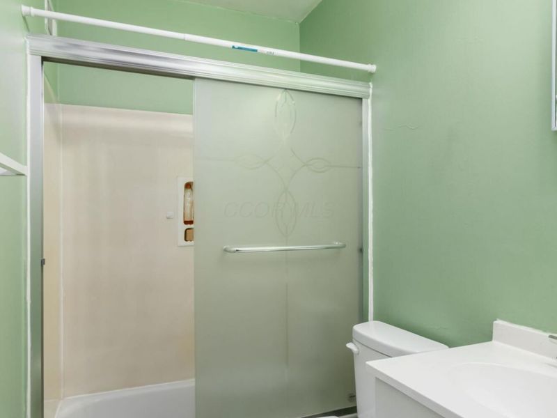 2472 Hardesty Drive S, Unit U10, Columbus, OH 43204 Photo 32