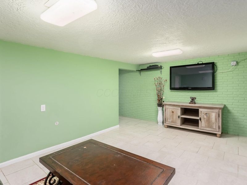 2472 Hardesty Drive S, Unit U10, Columbus, OH 43204 Photo 35