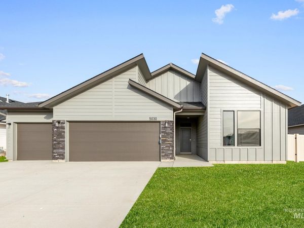 8310 E Cool River Lp, Nampa, ID 83687
