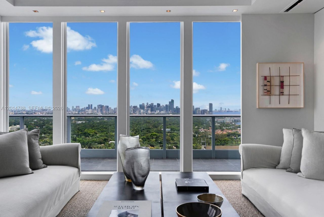 2627 S Bayshore Dr , Unit 3201, Miami, FL 33133 Photo