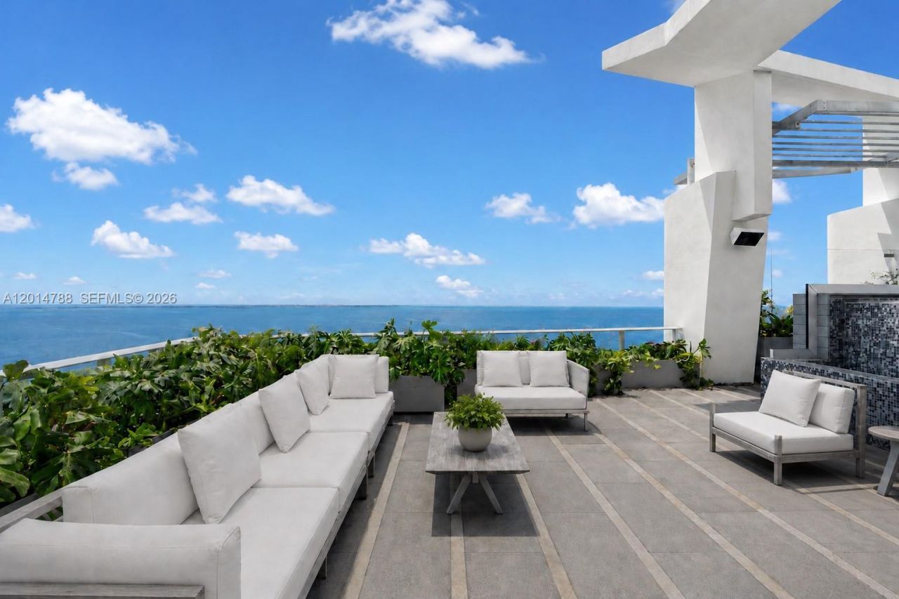 2627 S Bayshore Dr , Unit 3201, Miami, FL 33133 Photo