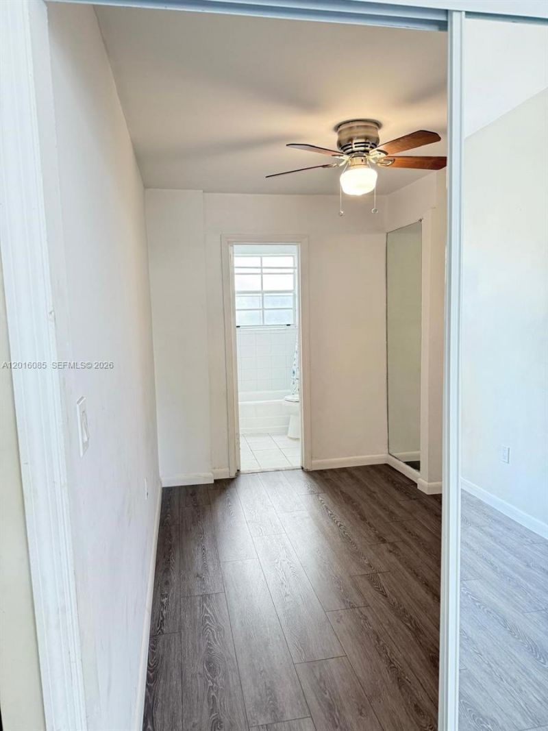 1007 Meridian Ave , Unit 9, Miami Beach, FL 33139 Photo