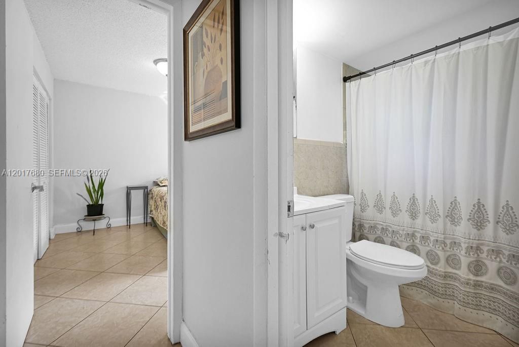 2920 SW 28th Ter, Unit 207, Miami, FL 33133 Photo