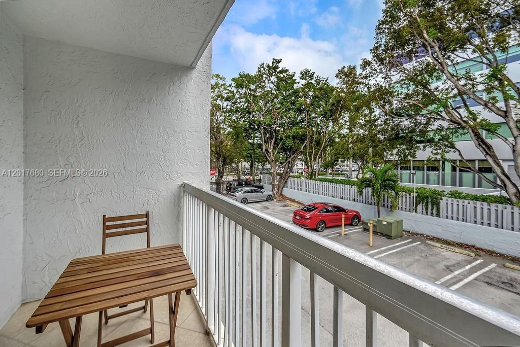 2920 SW 28th Ter, Unit 207, Miami, FL 33133 Photo