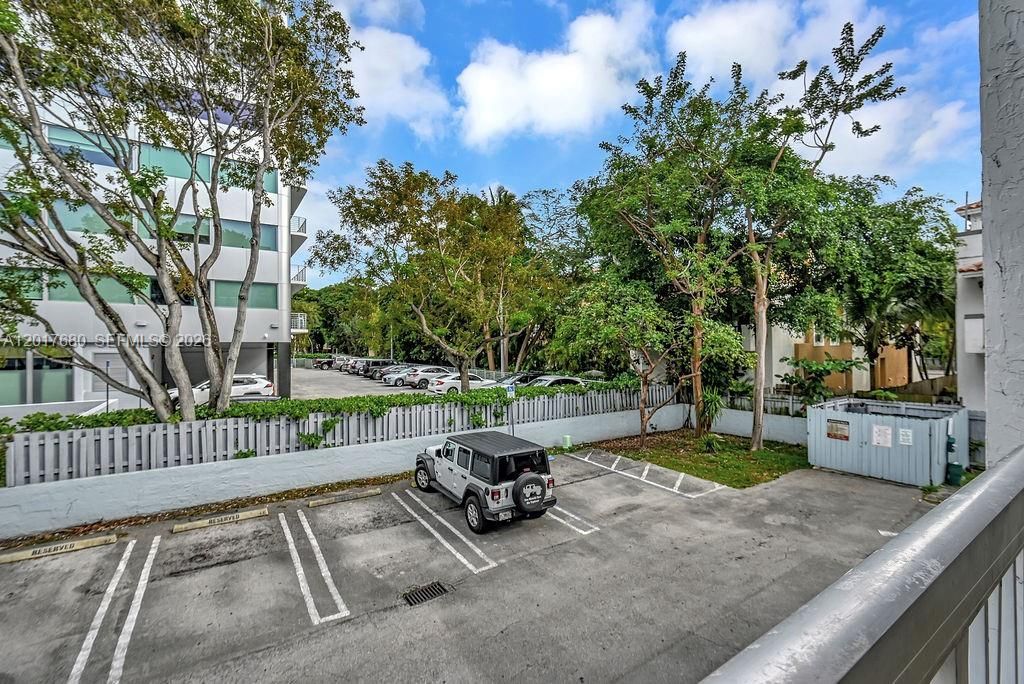 2920 SW 28th Ter, Unit 207, Miami, FL 33133 Photo
