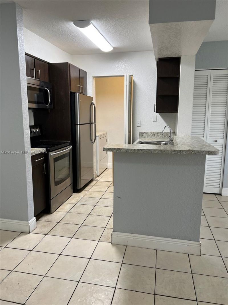 1237 SW 46th Ave , Unit 801, Pompano Beach, FL 33069 Photo