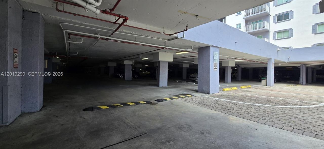 2475 NW 16th St Rd , Unit 504, Miami, FL 33125 Photo