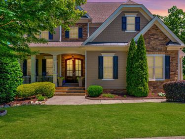 121 Synandra Lane, Holly Springs, NC 27540
