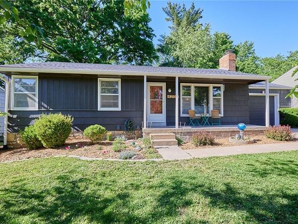 4200 W 54th Street, Roeland Park, KS 66205