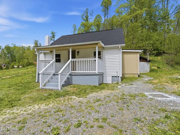 933 Hubert Taylor Rd, Mountain City, TN 37683