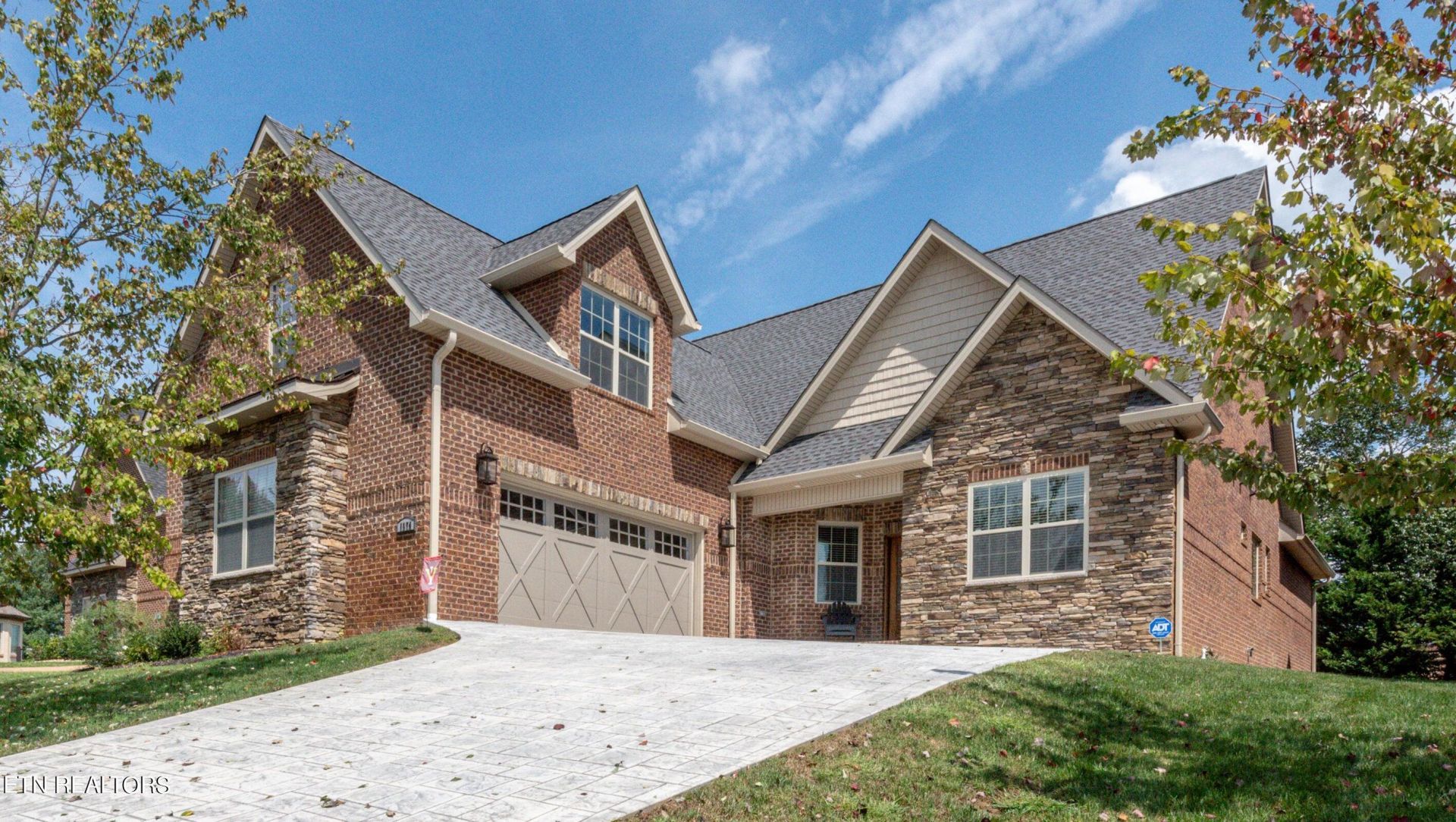1574 Tsuga Drive, Alcoa, TN 37701 Main Photo