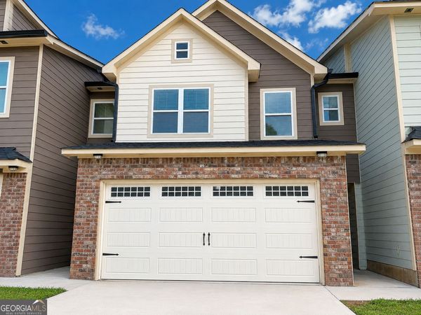 7811 Rock Rose Lane, Fairburn, GA 30213