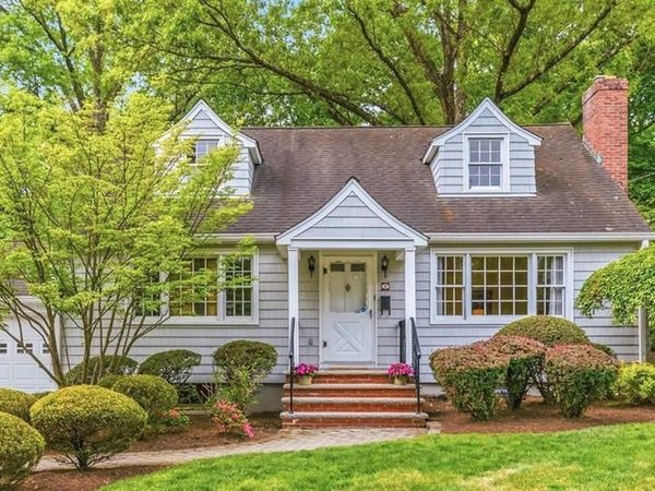 46 Kenmore Place, GLEN ROCK, NJ 07452