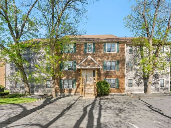 35 Eagle Ave, Unit 7, Brockton, MA 02301