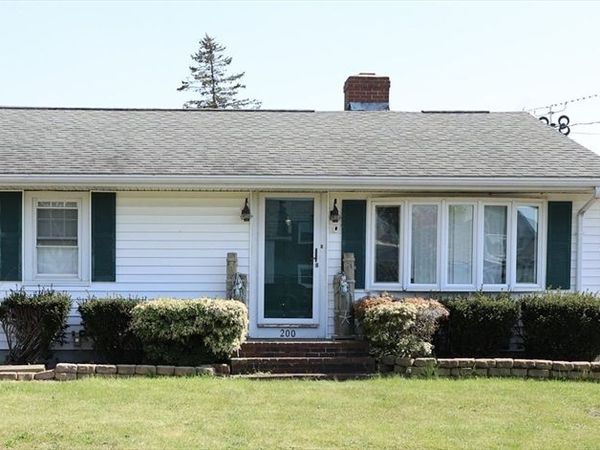 200 Seymour Street, New Bedford, MA 02744